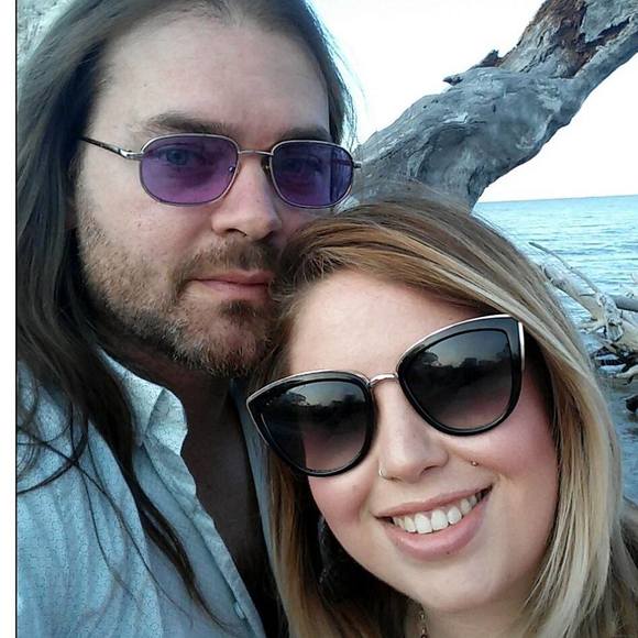 Meet your Posher, Elaine - Picture 1 of 1